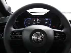 Alfa Romeo Junior (2025) thumbnail 13