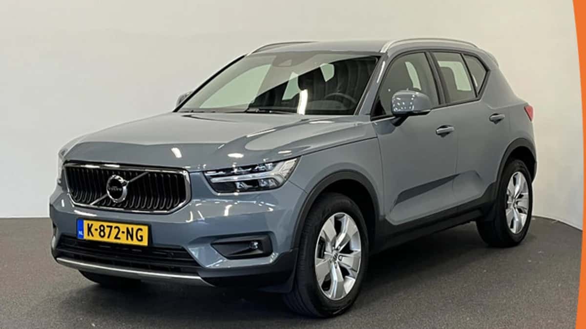 Volvo XC40 (2021) — foto 1