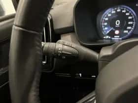 Volvo XC40 (2021) thumbnail 15