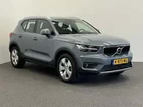 Volvo XC40 (2021) thumbnail 4
