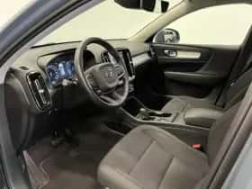Volvo XC40 (2021) thumbnail 32