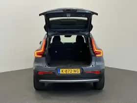 Volvo XC40 (2021) thumbnail 8