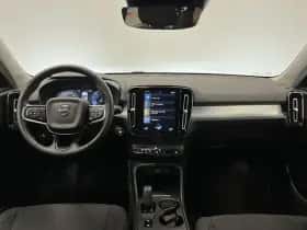 Volvo XC40 (2021) thumbnail 10