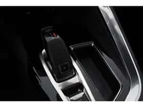 Peugeot 3008 (2021) thumbnail 15
