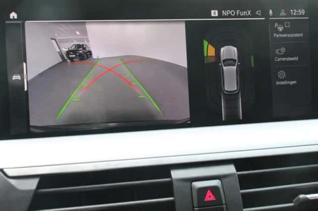 BMW X3 (2021) thumbnail 2