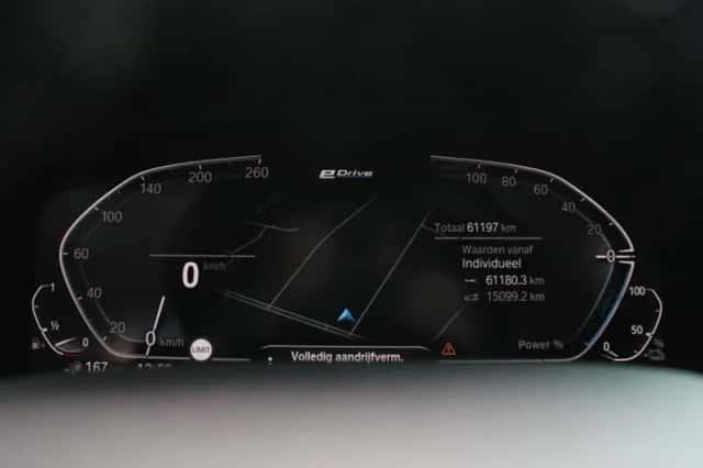 BMW X3 (2021) thumbnail 3