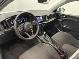 Audi A1 (2023) thumbnail 13