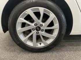 Audi A1 (2023) thumbnail 9