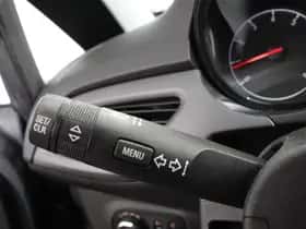 Opel Corsa (2015) thumbnail 19