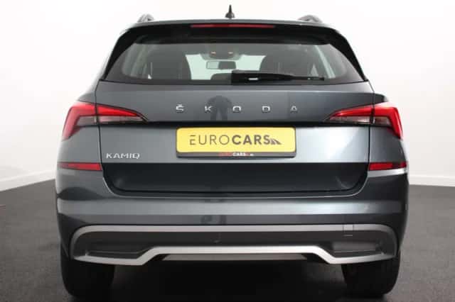 Škoda Kamiq (2020) thumbnail 3