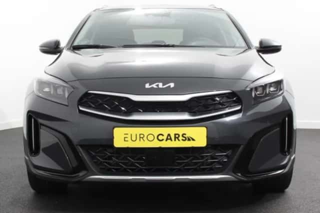 Kia XCeed (2023) thumbnail 4