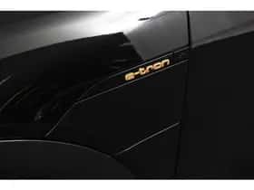 Audi e-tron (2019) thumbnail 25