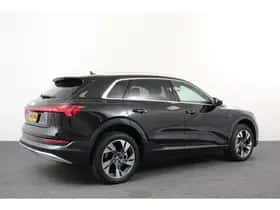Audi e-tron (2019) thumbnail 5