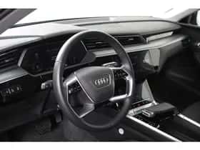 Audi e-tron (2019) thumbnail 43