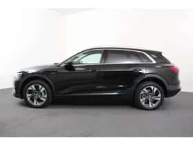 Audi e-tron (2019) thumbnail 6