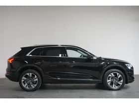 Audi e-tron (2019) thumbnail 58