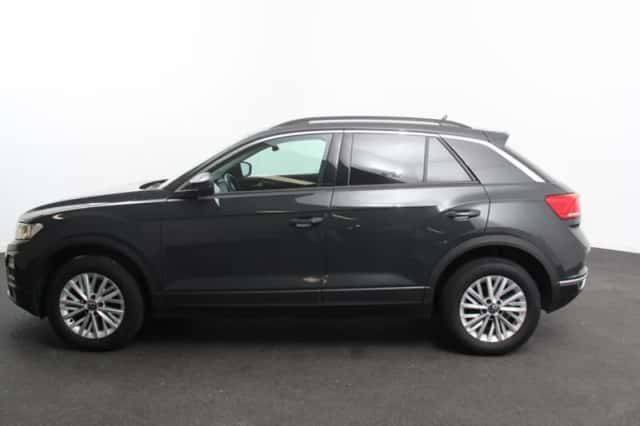 Volkswagen T-Roc (2021) thumbnail 6