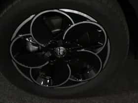 Alfa Romeo Junior (2025) thumbnail 25