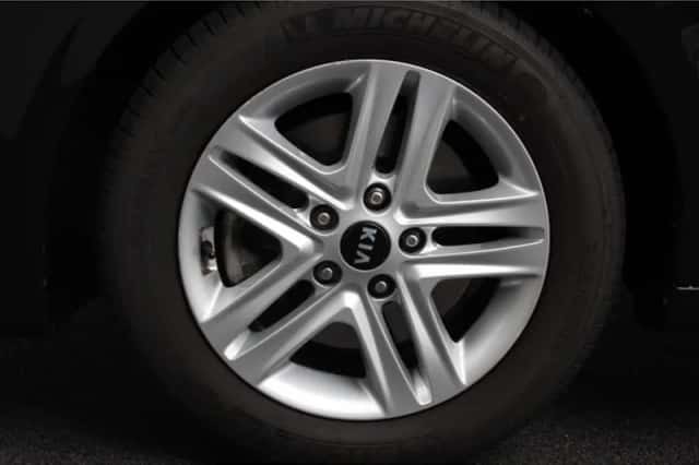 Kia Ceed Sportswagon (2020) thumbnail 3
