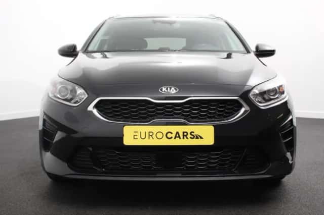 Kia Ceed Sportswagon (2020) thumbnail 4