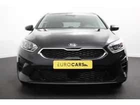 Kia Ceed Sportswagon (2020) thumbnail 4