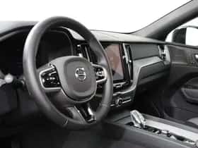 Volvo XC60 (2025) thumbnail 24