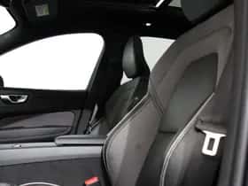 Volvo XC60 (2025) thumbnail 25