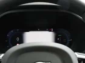 Volvo XC60 (2025) thumbnail 13
