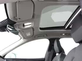 Volvo XC60 (2025) thumbnail 3