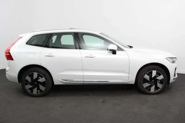 Volvo XC60 (2025) thumbnail 6