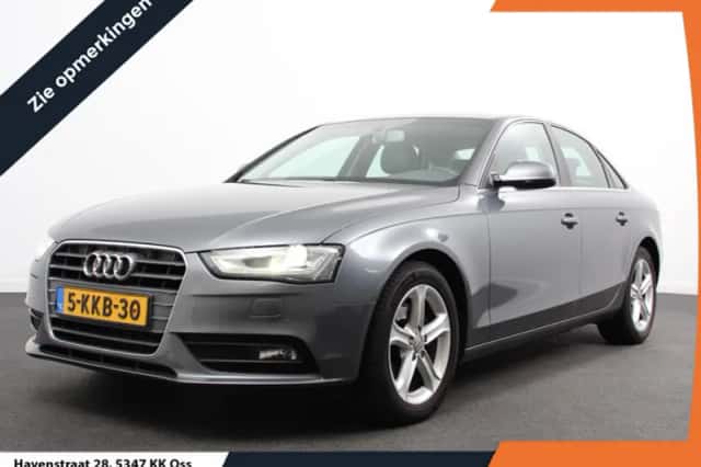 Audi A4 (2013) thumbnail 1