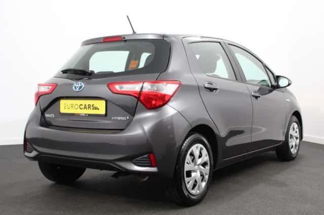 Toyota Yaris (2019) thumbnail 6
