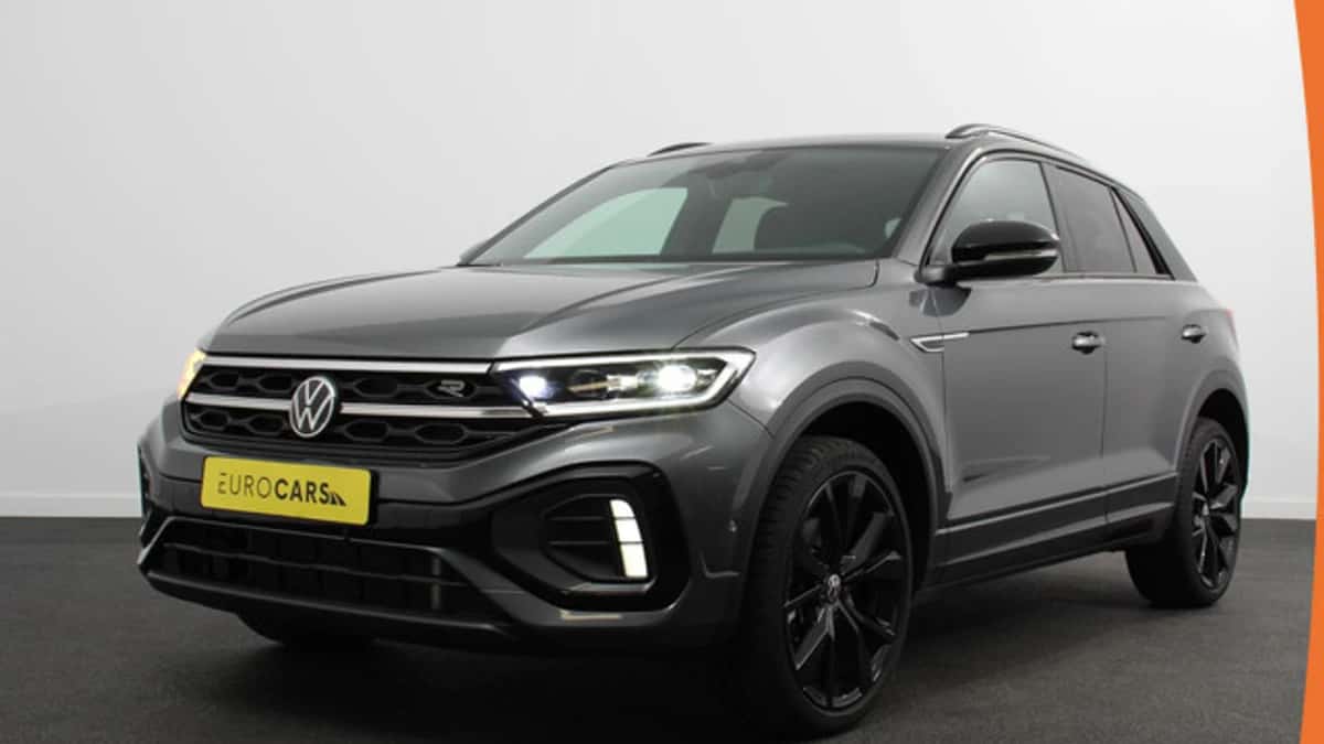 Volkswagen T-Roc (2025) — foto 1