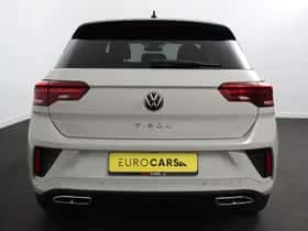Volkswagen T-Roc (2024) thumbnail 5