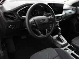 Ford Focus (2024) thumbnail 12