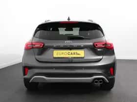 Ford Focus (2024) thumbnail 5