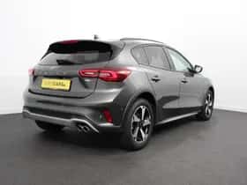 Ford Focus (2024) thumbnail 6