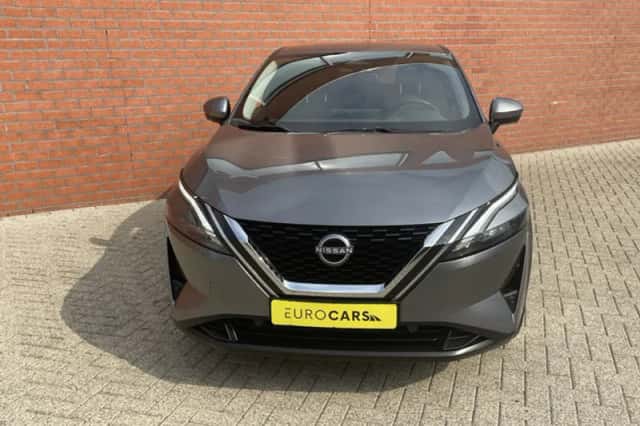 Nissan Qashqai (2023) thumbnail 4