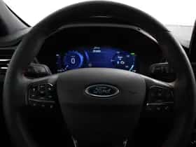 Ford Kuga (2023) thumbnail 17
