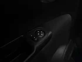 Fiat 500C (2023) thumbnail 16