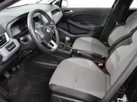 Renault Clio (2024) thumbnail 10