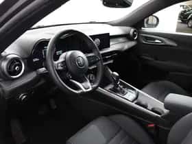Alfa Romeo Tonale (2024) thumbnail 2