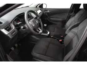 Renault Captur (2020) thumbnail 2