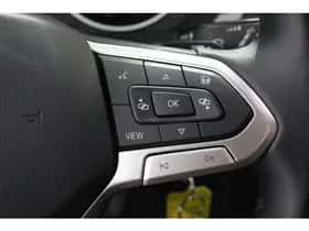 Volkswagen Tiguan (2022) thumbnail 16