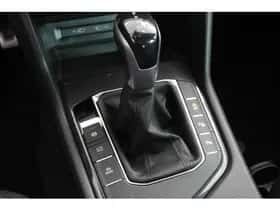 Volkswagen Tiguan (2022) thumbnail 18