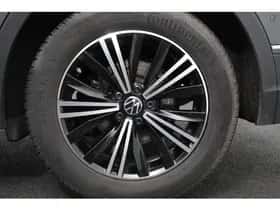 Volkswagen Tiguan (2022) thumbnail 3