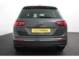 Volkswagen Tiguan (2022) thumbnail 5