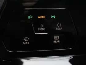 Volkswagen Golf (2024) thumbnail 21