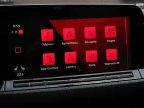 Volkswagen Golf (2024) thumbnail 26