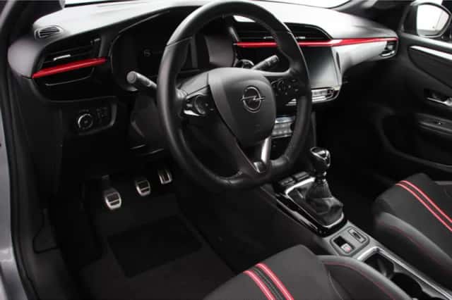 Opel Corsa (2023) thumbnail 2